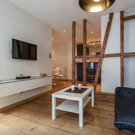 Quai Des Bateliers Apartament *